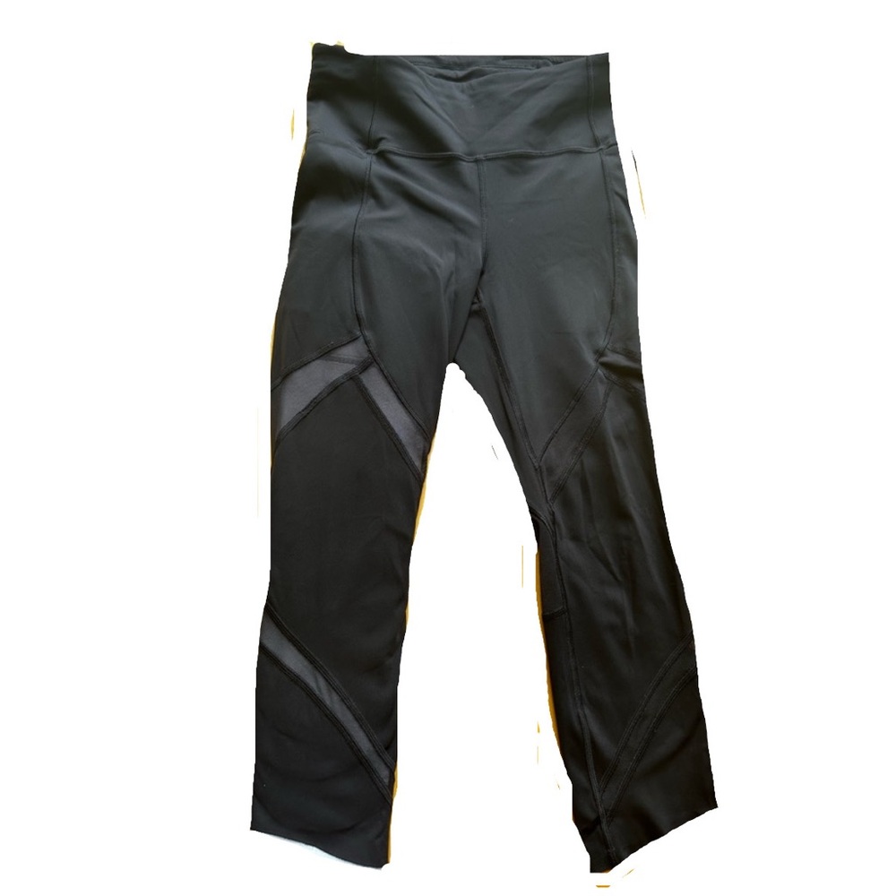 Lululemon Crop Mesh Insert Legging